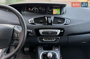 Минивэн Renault Grand Scenic 2014 в 