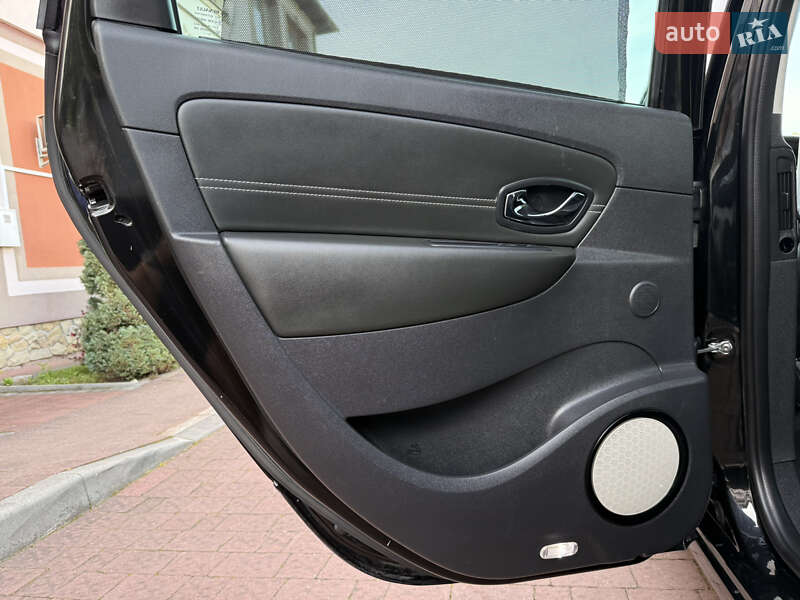 Мінівен Renault Grand Scenic 2014 в Стрию