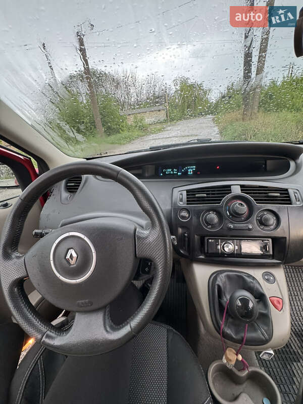 Минивэн Renault Grand Scenic 2005 в Харькове