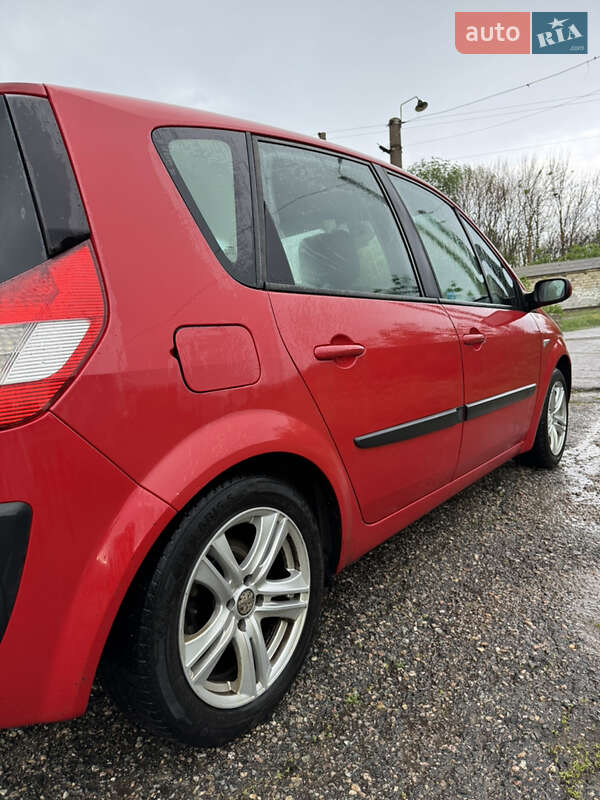 Минивэн Renault Grand Scenic 2005 в Харькове