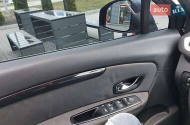 Минивэн Renault Grand Scenic 2013 в 