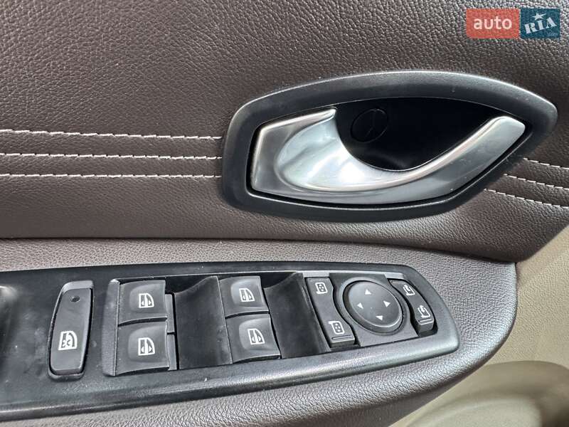 Мінівен Renault Grand Scenic 2010 в Рівному