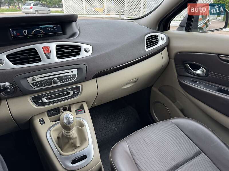 Мінівен Renault Grand Scenic 2010 в Рівному