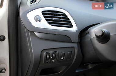 Мінівен Renault Grand Scenic 2009 в 