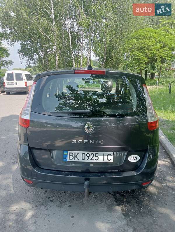 Мінівен Renault Grand Scenic 2009 в Рівному фото 8 Мінівен Renault Grand Scenic 2009 в Рівному