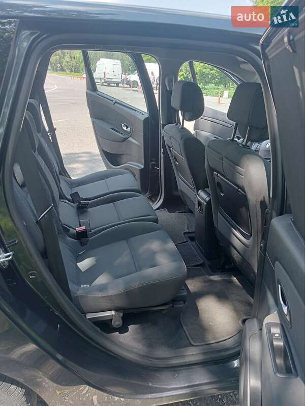 Мінівен Renault Grand Scenic 2009 в Рівному фото 6 Мінівен Renault Grand Scenic 2009 в Рівному