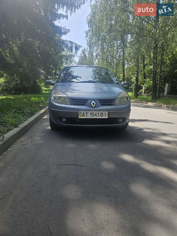 Renault Grand Scenic 2006