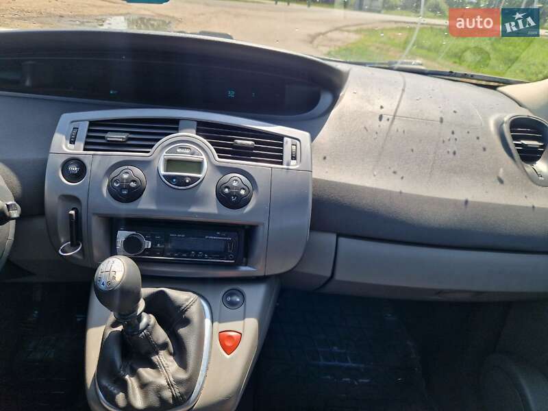 Минивэн Renault Grand Scenic 2007 в Ромнах