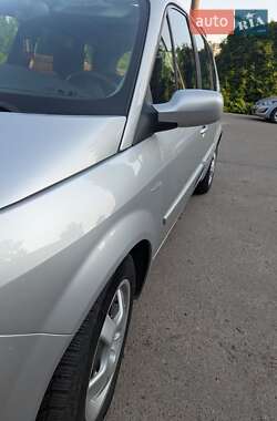 Минивэн Renault Grand Scenic 2008 в 