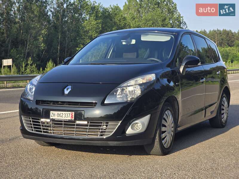 Renault Grand Scenic 2011