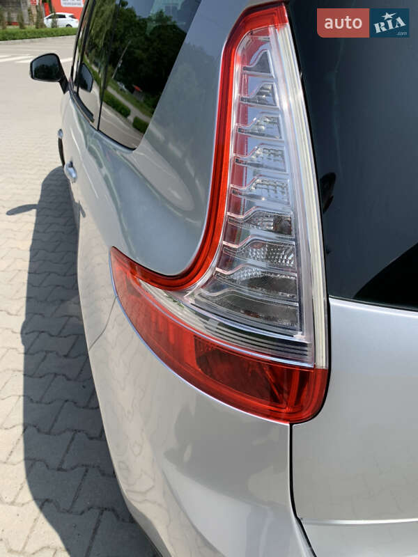 Минивэн Renault Grand Scenic 2012 в Виннице
