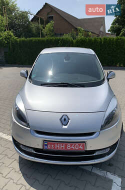 Мінівен Renault Grand Scenic 2012 в 