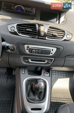 Мінівен Renault Grand Scenic 2012 в 