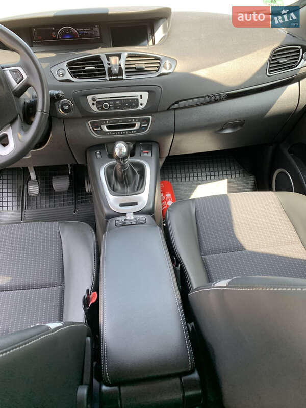 Минивэн Renault Grand Scenic 2012 в Виннице
