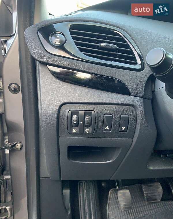 Минивэн Renault Grand Scenic 2012 в Трускавце