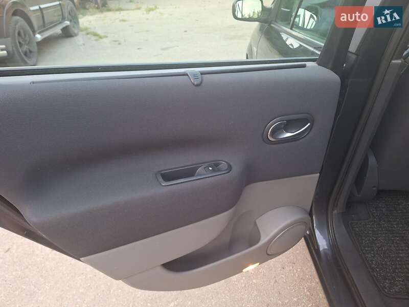 Минивэн Renault Grand Scenic 2007 в Изюме