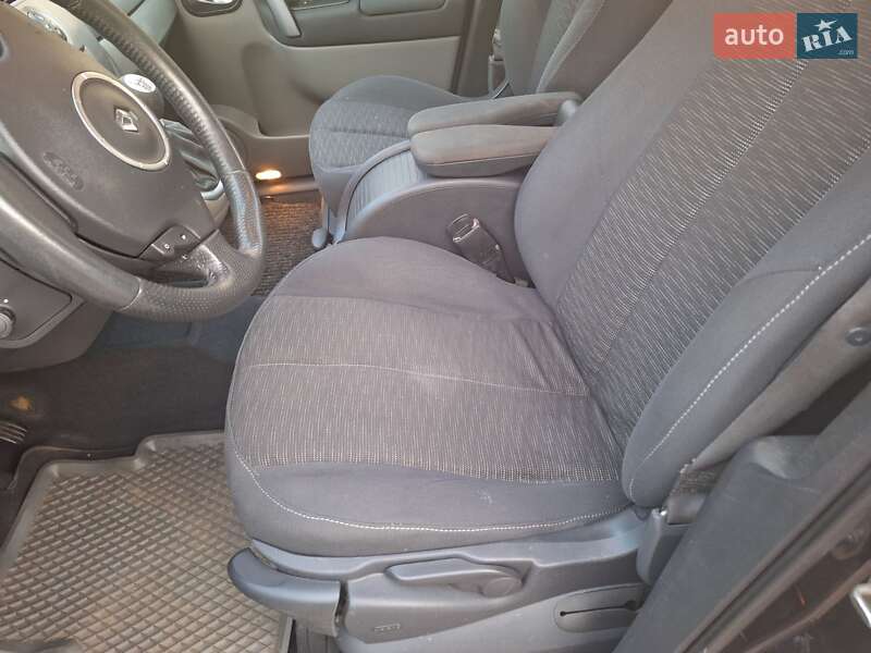 Минивэн Renault Grand Scenic 2007 в Изюме