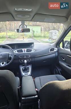Минивэн Renault Grand Scenic 2009 в 