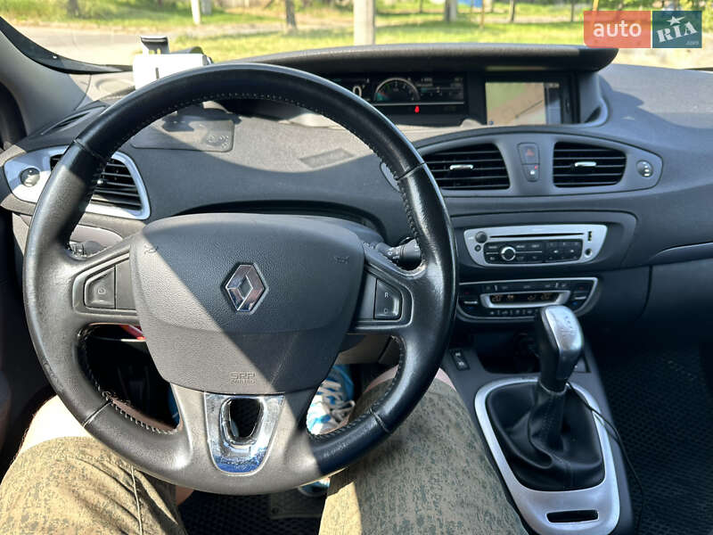 Минивэн Renault Grand Scenic 2016 в Черновцах