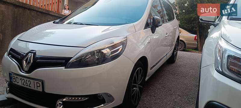 Renault Grand Scenic 2013