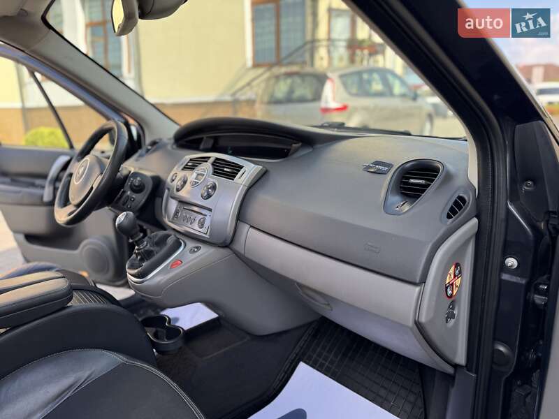Минивэн Renault Grand Scenic 2008 в Дрогобыче