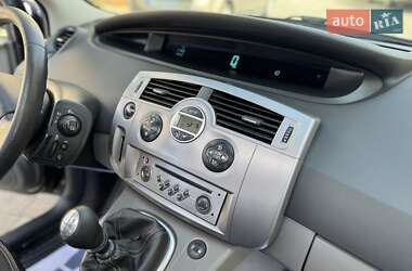 Минивэн Renault Grand Scenic 2008 в 