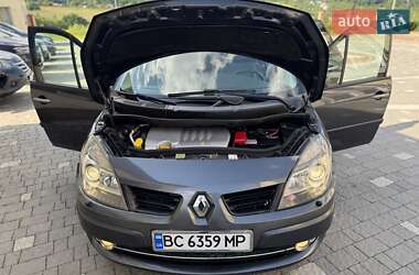 Минивэн Renault Grand Scenic 2008 в 