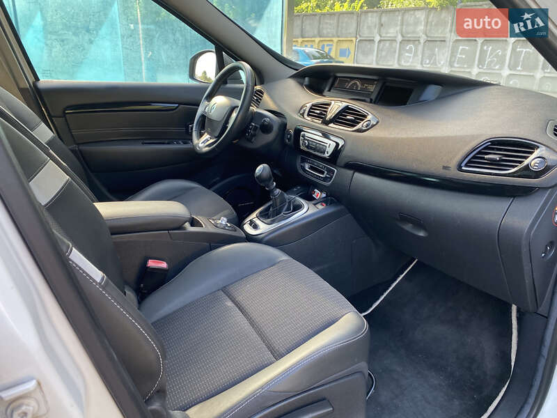 Минивэн Renault Grand Scenic 2013 в Днепре