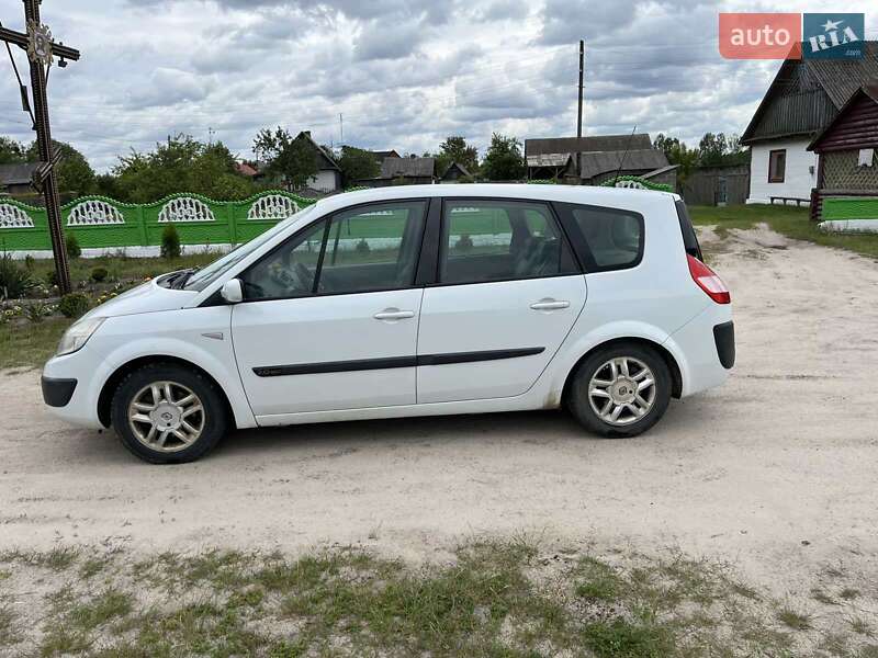 Мінівен Renault Grand Scenic 2004 в Сарнах