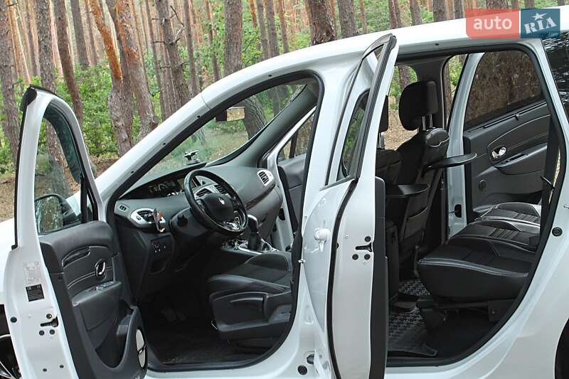 Минивэн Renault Grand Scenic 2013 в Полтаве