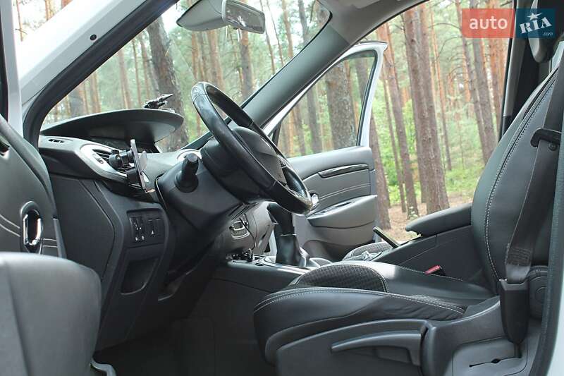 Минивэн Renault Grand Scenic 2013 в Полтаве