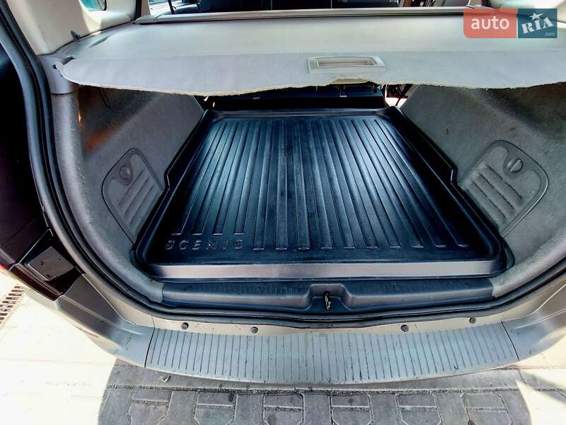 Минивэн Renault Grand Scenic 2006 в Запорожье