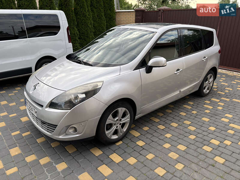 Renault Grand Scenic 2010