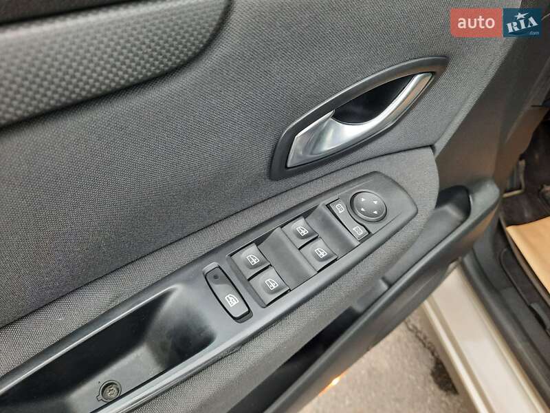 Мінівен Renault Grand Scenic 2010 в Полтаві