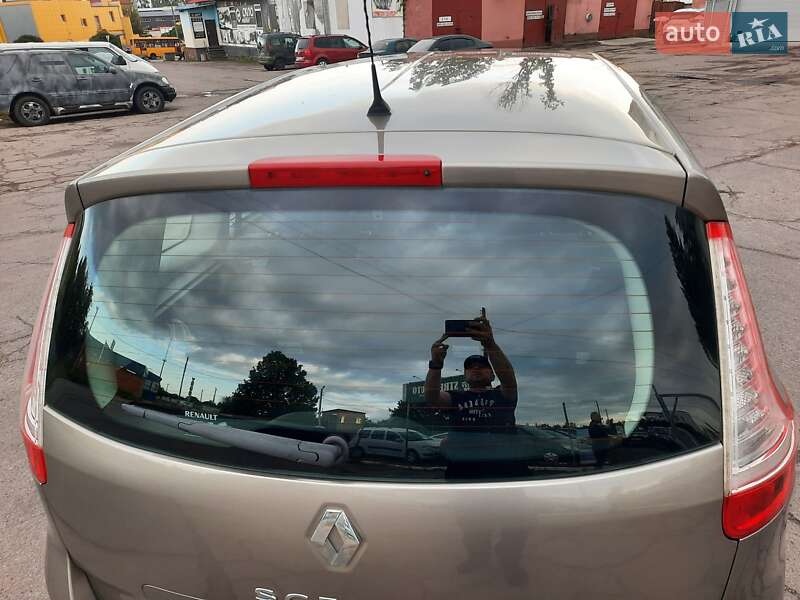 Мінівен Renault Grand Scenic 2010 в Полтаві