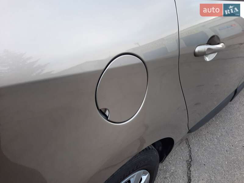 Мінівен Renault Grand Scenic 2010 в Полтаві