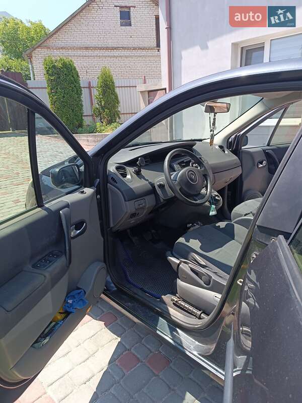 Минивэн Renault Grand Scenic 2007 в Золочеве