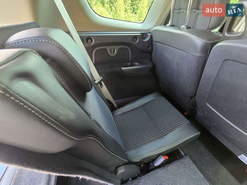 Минивэн Renault Grand Scenic 2013 в Ковеле