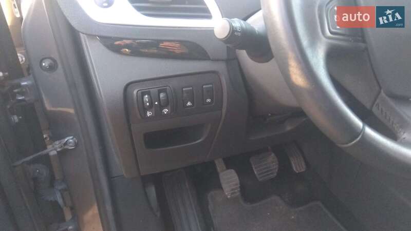 Мінівен Renault Grand Scenic 2013 в Запоріжжі