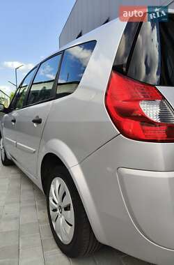 Минивэн Renault Grand Scenic 2008 в 