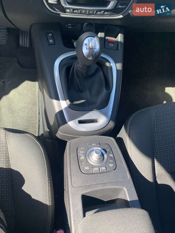 Мінівен Renault Grand Scenic 2010 в Луцьку