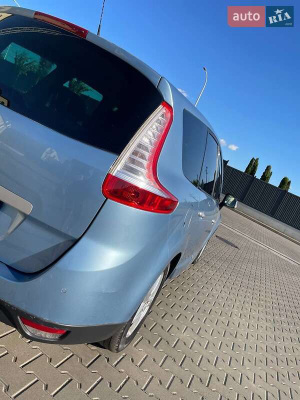 Минивэн Renault Grand Scenic 2009 в Луцке