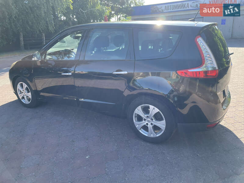 Минивэн Renault Grand Scenic 2010 в Бердичеве фото 4 Минивэн Renault Grand Scenic 2010 в Бердичеве