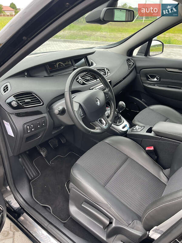 Мінівен Renault Grand Scenic 2013 в Луцьку