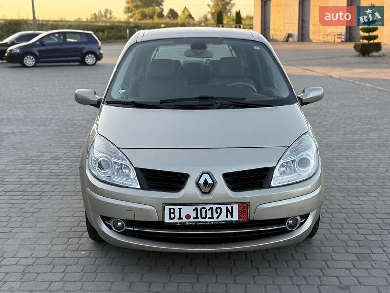 Renault Grand Scenic 2008