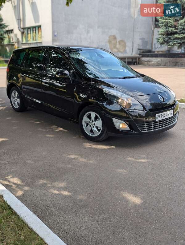 Renault Grand Scenic 2010