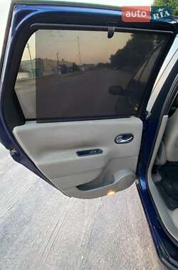 Минивэн Renault Grand Scenic 2004 в 