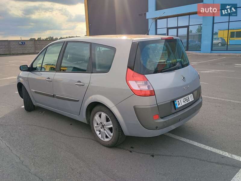 Мінівен Renault Grand Scenic 2004 в Софіївській Борщагівці
