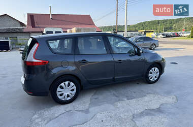 Минивэн Renault Grand Scenic 2010 в 