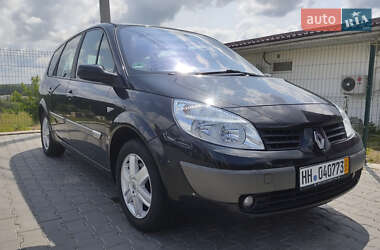 Минивэн Renault Grand Scenic 2004 в 
